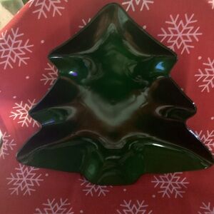 Sleigh Bell Bistro Set of 4 Serving Plates in Green - tree shape